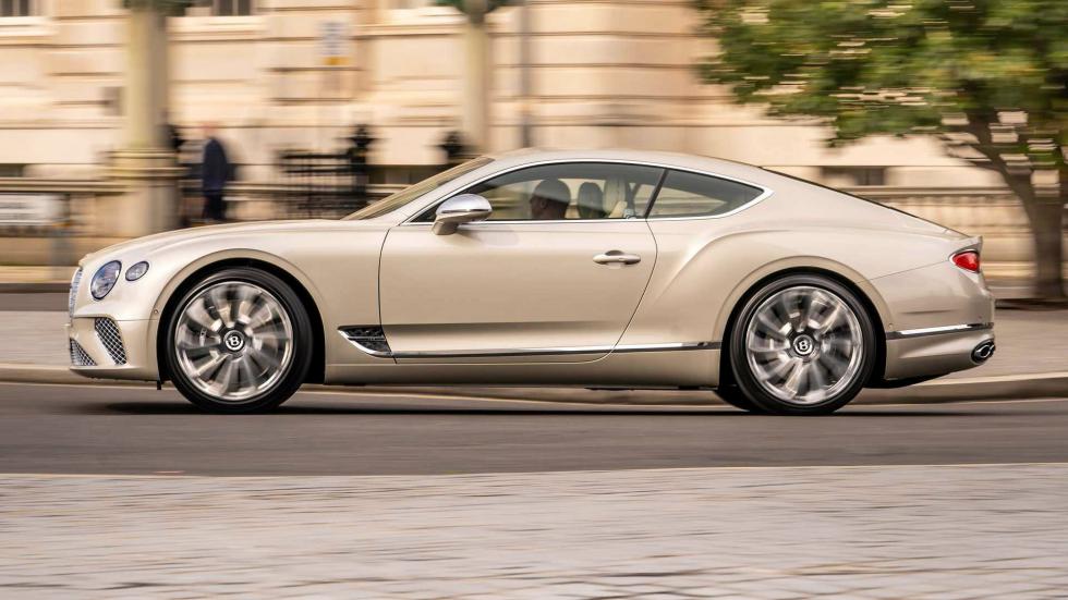 Πρεμιέρα για την Bentley Continental GT Mulliner κουπέ